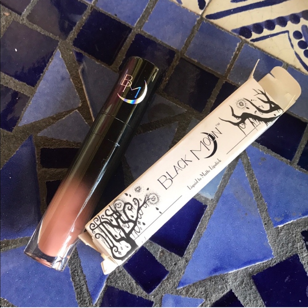 🌟💙MOURNING Black 🌑 Moon Liquid Lipstick NWT - Picture 6 of 7
